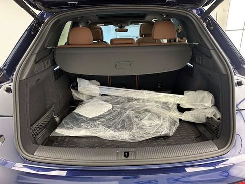 Certified 2023 Audi Q5 2.0T Premium Plus w/ Premium Plus Package AWD/4WD image 10