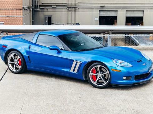 Used 2011 Chevrolet Corvette Grand Sport w/ Preferred Equipment Group image 35