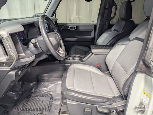 Used 2022 Ford Bronco Everglades image 10