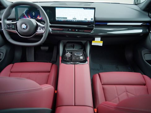 New 2026 BMW 530i RWD image 13