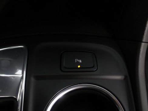 Used 2024 Chevrolet Equinox LT w/ LPO, Floor Liner Package image 7