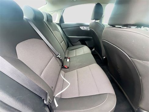 Used 2022 Kia Forte LXS image 24