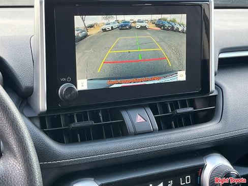 Certified 2025 Toyota RAV4 XLE FWD image 29