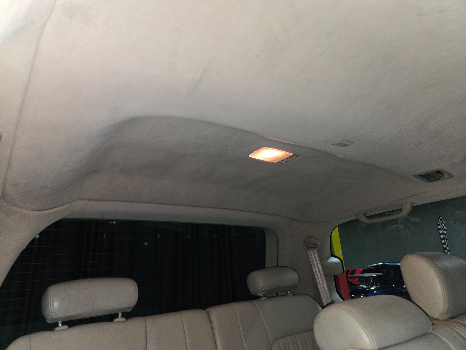 Used 2004 Lexus LX 470 4WD image 97