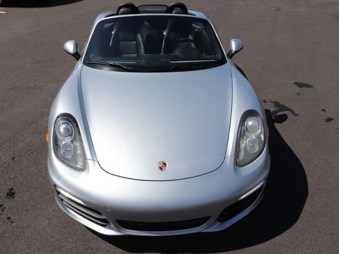 Used 2016 Porsche Boxster image 2