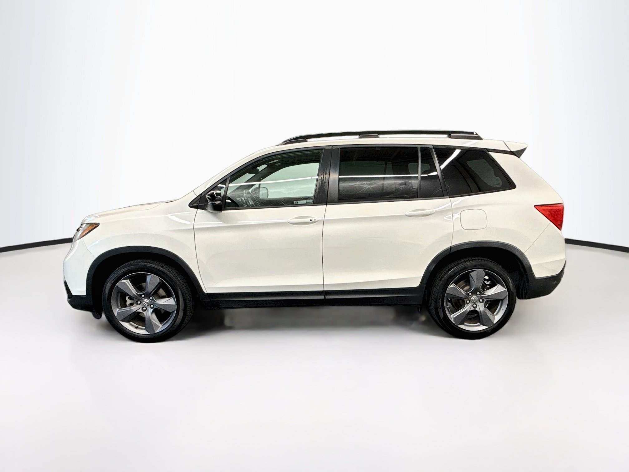 Used 2019 Honda Passport Touring image 4