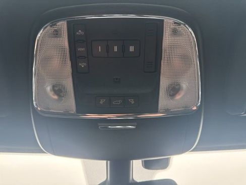 Certified 2020 Jeep Grand Cherokee Limited w/ Trailer Tow Group IV image 25