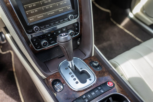 Used 2014 Bentley Flying Spur W12 AWD/4WD image 43