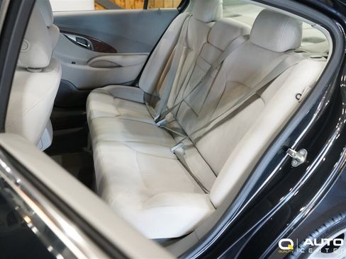 Used 2010 Buick LaCrosse CX FWD image 17