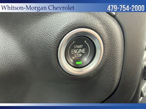 Used 2022 Chevrolet Silverado 1500 LT AWD/4WD image 19