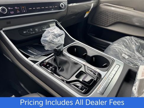 New 2026 Kia Carnival EX FWD image 17