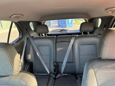 Used 2021 Chevrolet Equinox LT AWD/4WD image 31