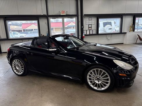 Used 2005 Mercedes-Benz SLK 55 AMG image 25