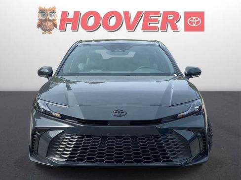 Used 2026 Toyota Camry SE w/ Convenience Package FWD image 8