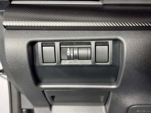 Certified 2025 Subaru Crosstrek 2.0i Premium AWD/4WD image 19