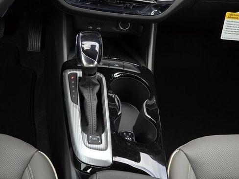 New 2026 Buick Envista Avenir image 15