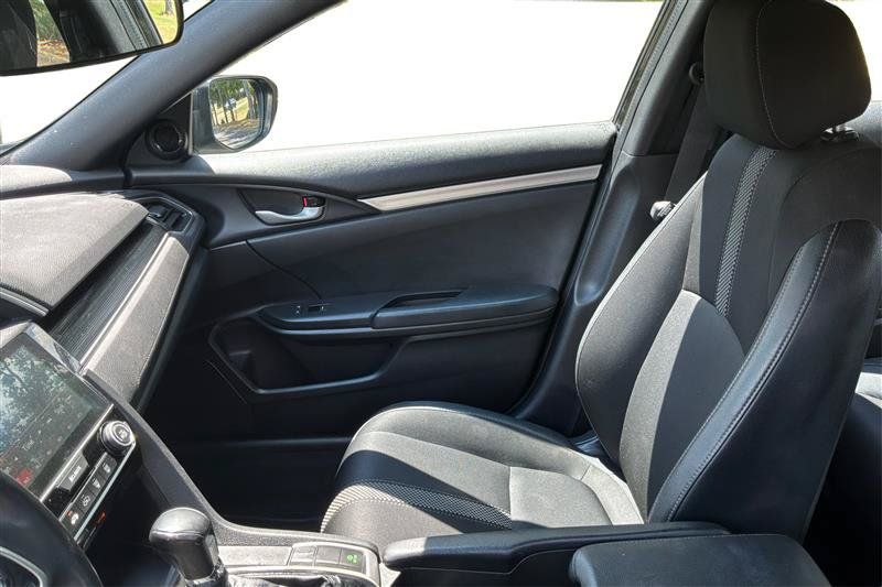Used 2020 Honda Civic Sport image 22