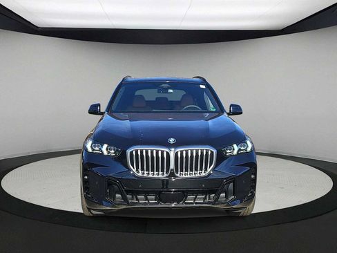 Used 2026 BMW X5 xDrive50e w/ M Sport Package AWD/4WD image 3