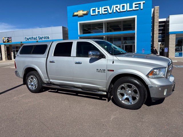 Used 2017 RAM 1500 Laramie w/ Convenience Group AWD/4WD image 2