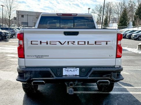 Used 2020 Chevrolet Silverado 1500 LT Trail Boss image 6