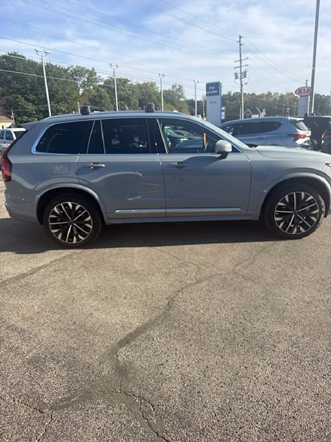 Used 2026 Volvo XC90 B6 Plus w/ Protection Package AWD/4WD image 8
