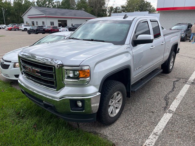 Used 2015 GMC Sierra 1500 SLE w/ SLE Value Package AWD/4WD image 4