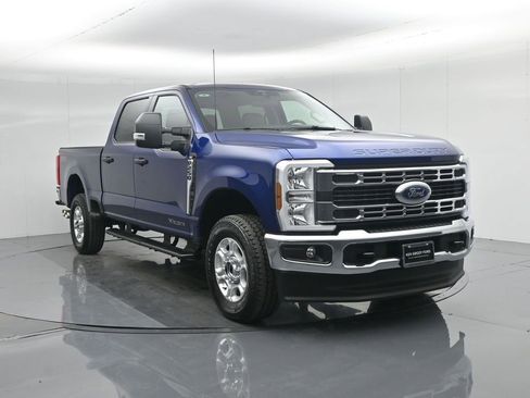 New 2026 Ford F250 XLT w/ FX4 Off-Road Package AWD/4WD image 60