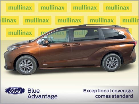 Used 2021 Toyota Sienna LE image 9