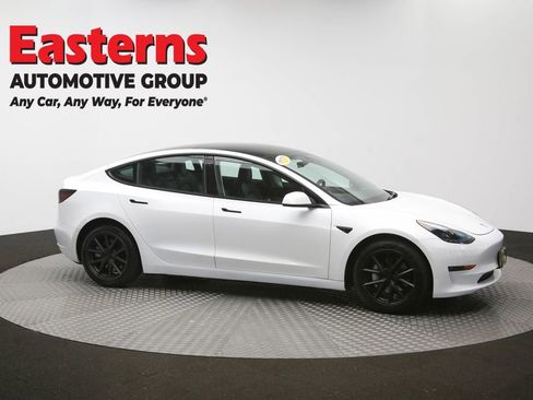 Used 2023 Tesla Model 3 Standard Range RWD image 41