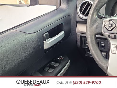 Used 2014 Toyota Tundra SR5 w/ SR5 Upgrade Package AWD/4WD image 20