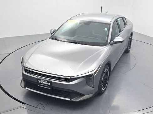 Certified 2025 Kia K4 EX FWD image 54