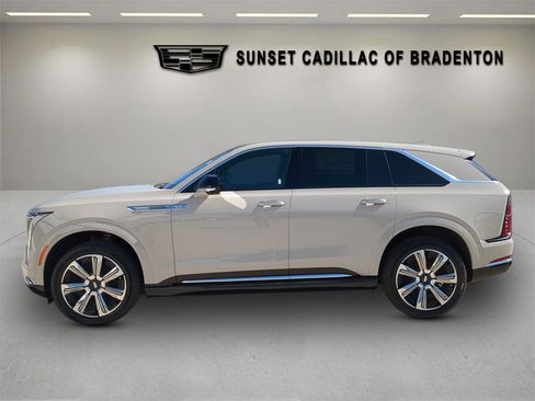New 2026 Cadillac Escalade IQ Luxury 2 AWD/4WD image 7