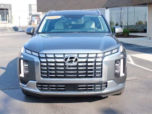 Certified 2025 Hyundai Palisade Calligraphy AWD/4WD image 12