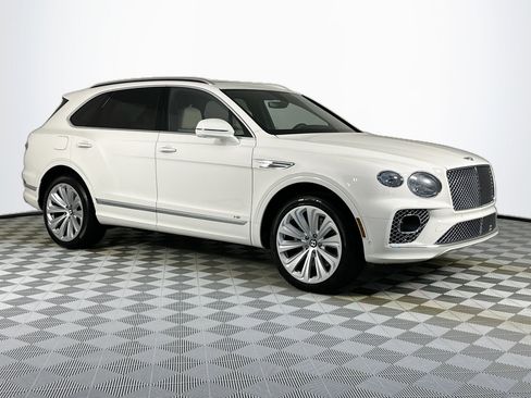 Certified 2021 Bentley Bentayga image 1