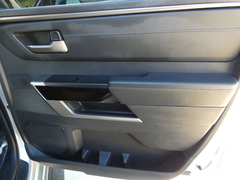 Used 2024 Toyota Tundra Limited image 42