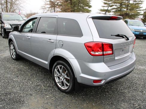 Used 2016 Dodge Journey R/T w/ Driver Convenience Group image 9