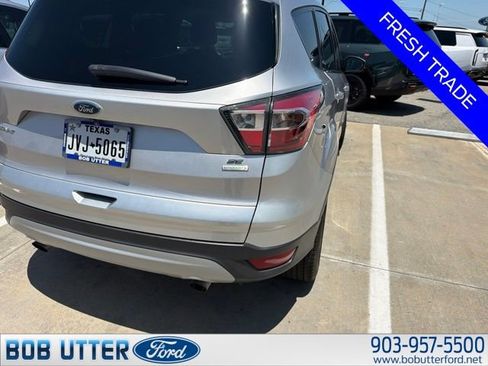 Used 2017 Ford Escape SE FWD image 5