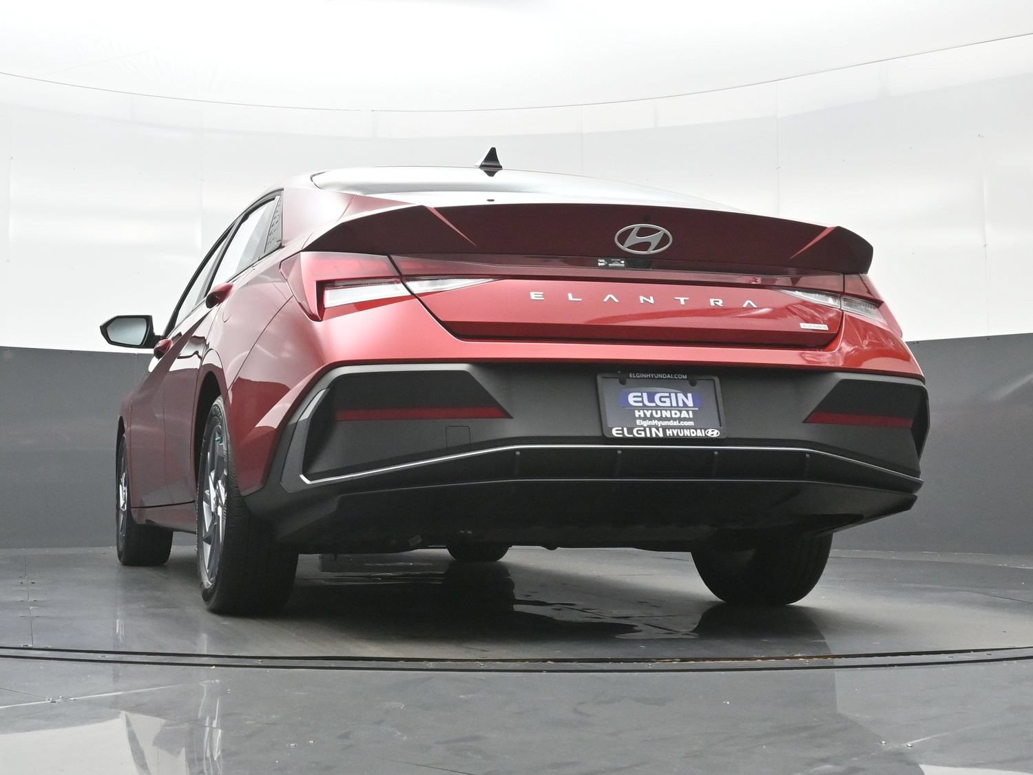 Certified 2026 Hyundai Elantra Hybrid FWD image 30