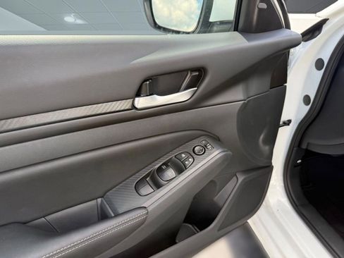 New 2025 Nissan Altima 2.5 SV w/ SV Premium Package image 11