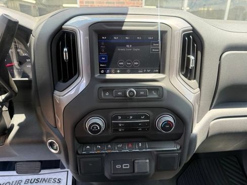 Used 2024 Chevrolet Silverado 1500 W/T w/ WT Value Package AWD/4WD image 20