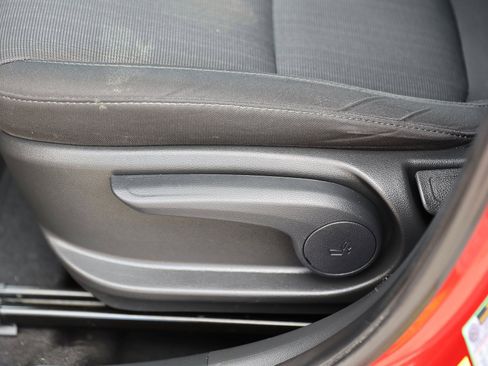 Used 2022 Hyundai Kona SEL w/ Convenience Package image 17