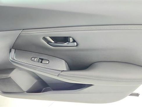 Used 2025 Nissan Sentra S FWD image 25