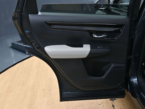 Used 2024 Honda CR-V EX-L image 40