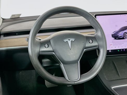 Used 2023 Tesla Model 3 Standard Range RWD image 17