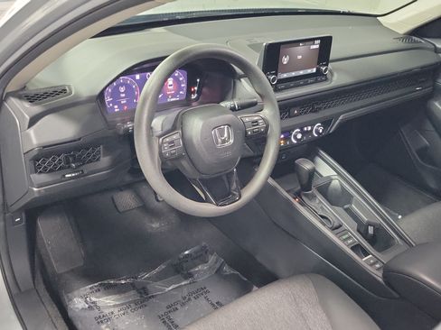 Used 2024 Honda Accord LX image 17