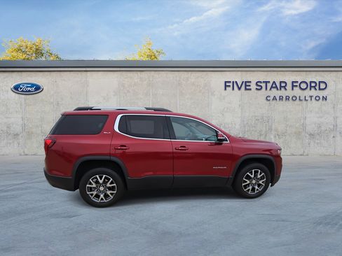 Used 2023 GMC Acadia SLT image 9