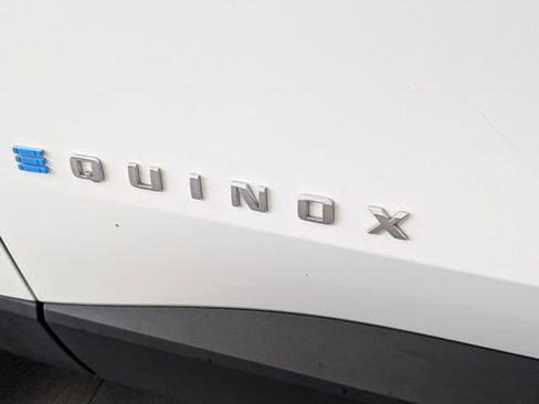 Used 2026 Chevrolet Equinox EV LT image 5