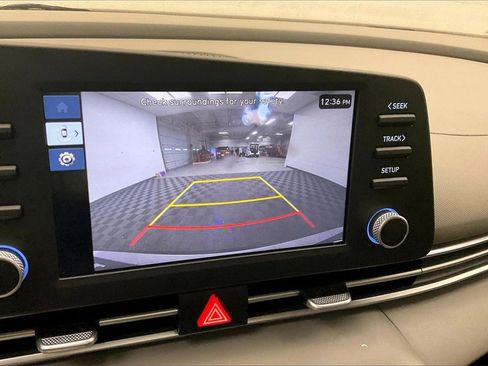 Certified 2025 Hyundai Elantra Sport image 20