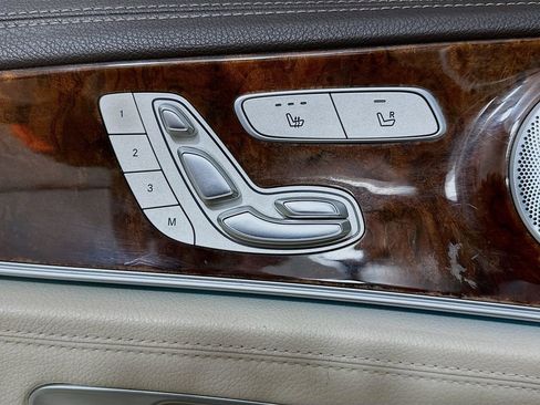 Used 2018 Mercedes-Benz E 300 image 23