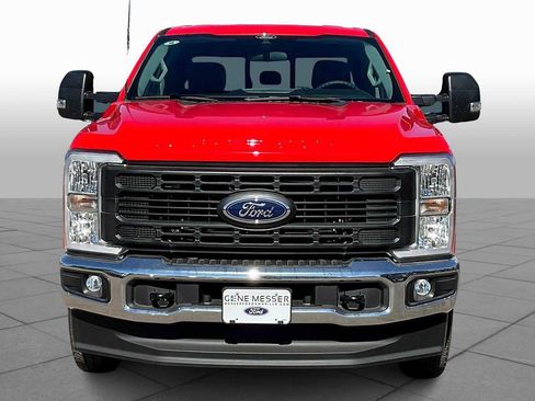 New 2026 Ford F250 XL w/ XL Chrome Package image 3